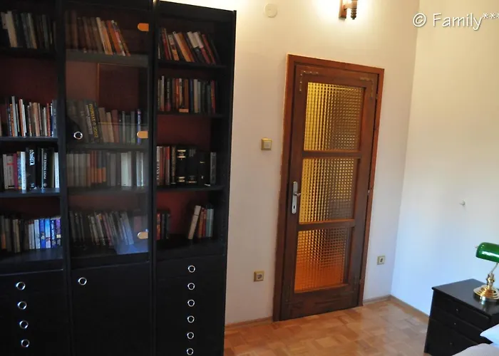 Family*** Appartement Selce